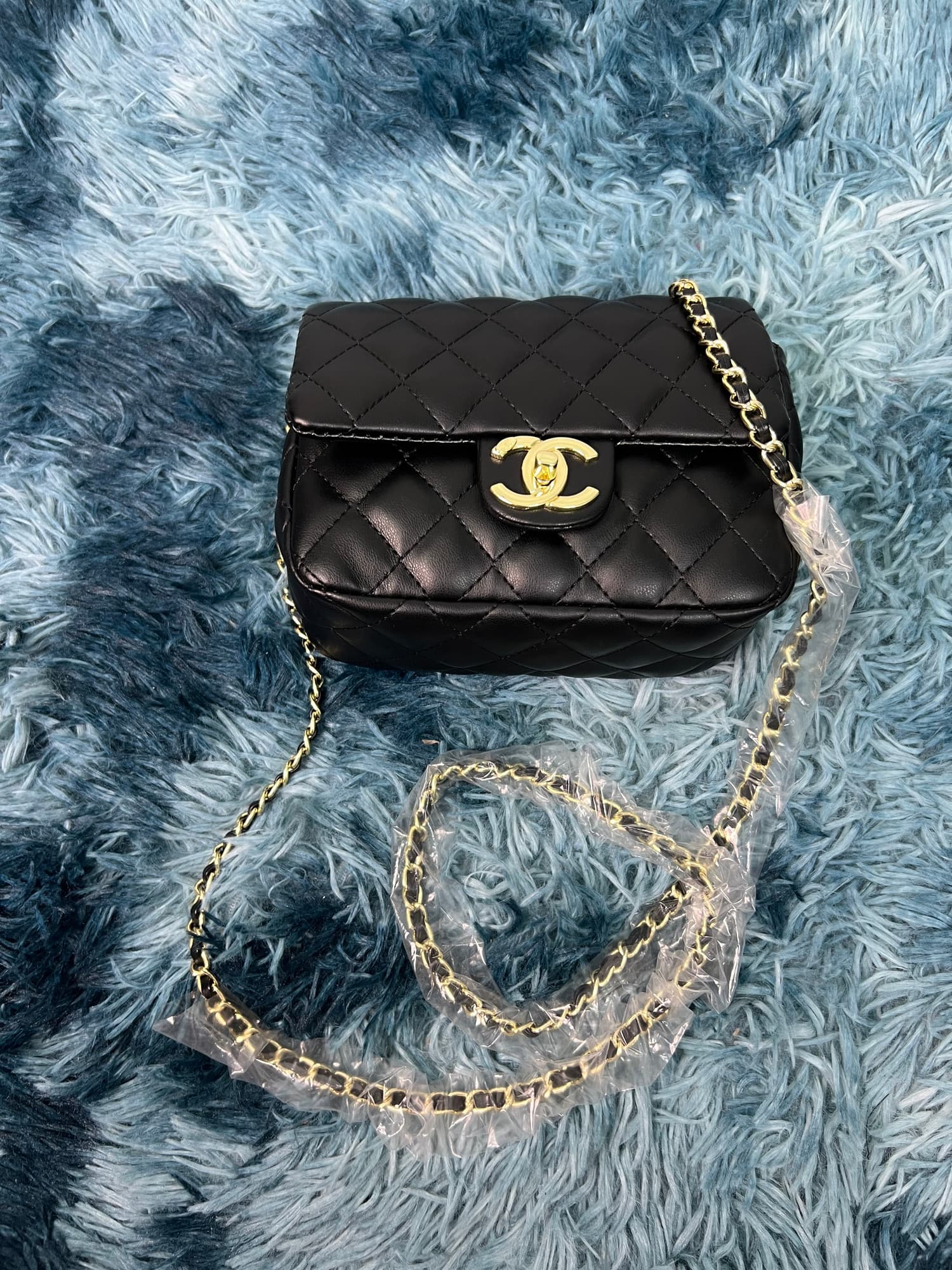 CHANEL PURSE