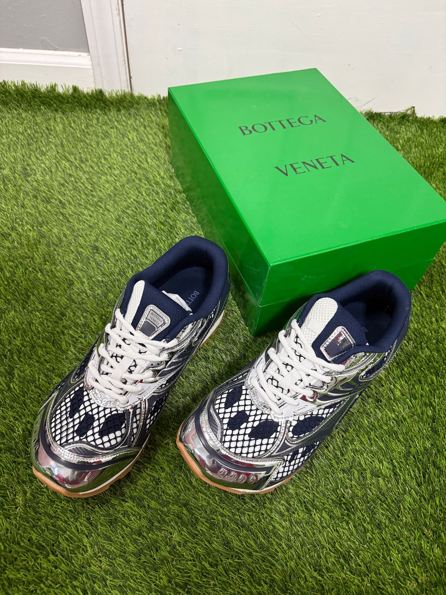 BOTTEGA VENETA NAVY BLUE