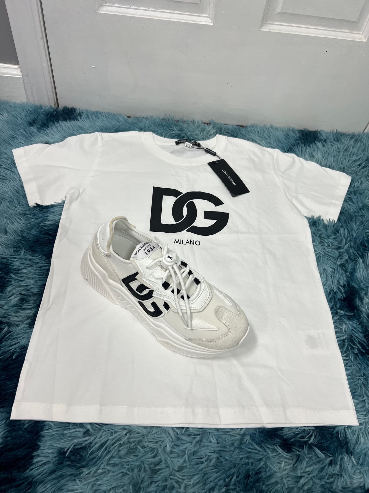 D&G SET