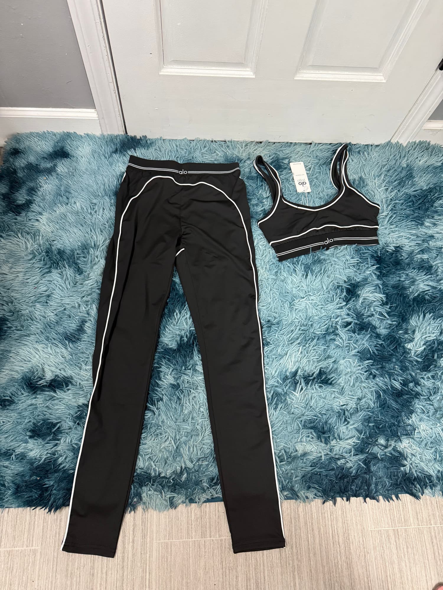 ALO SET