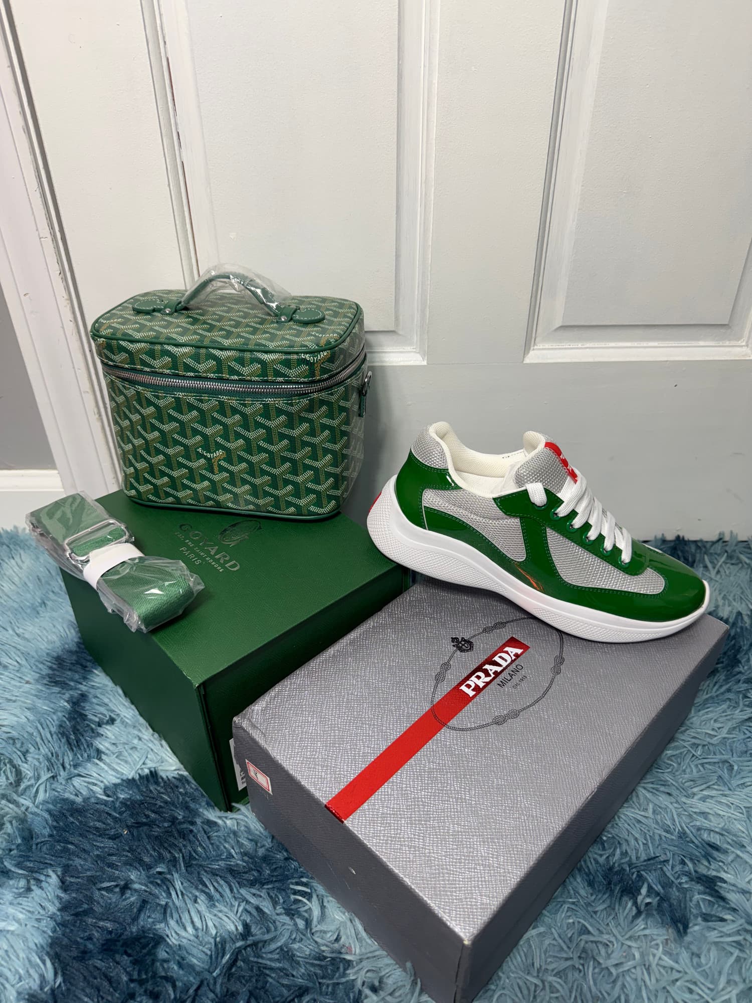 BOTTEGA & PRADA SET