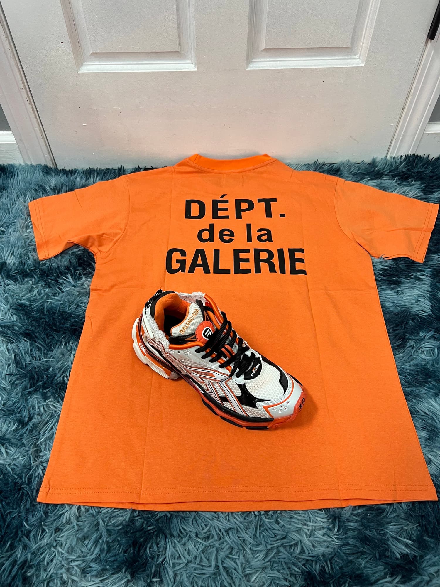 BALENCIAGA & GALLERY SET