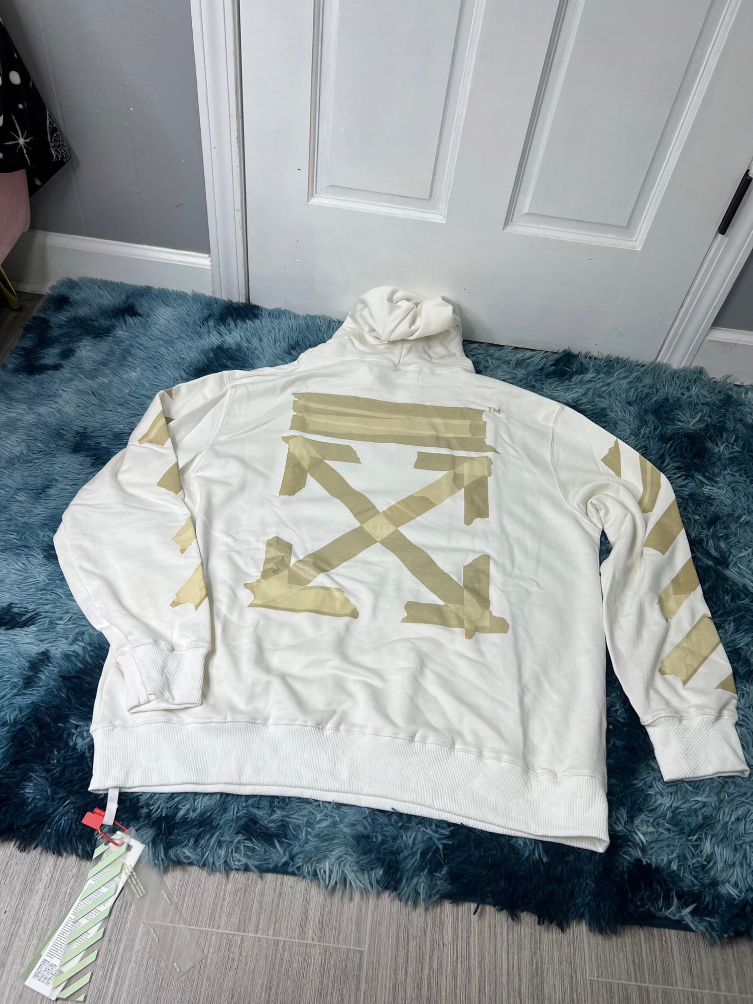 OFF-WHITE HOODIE