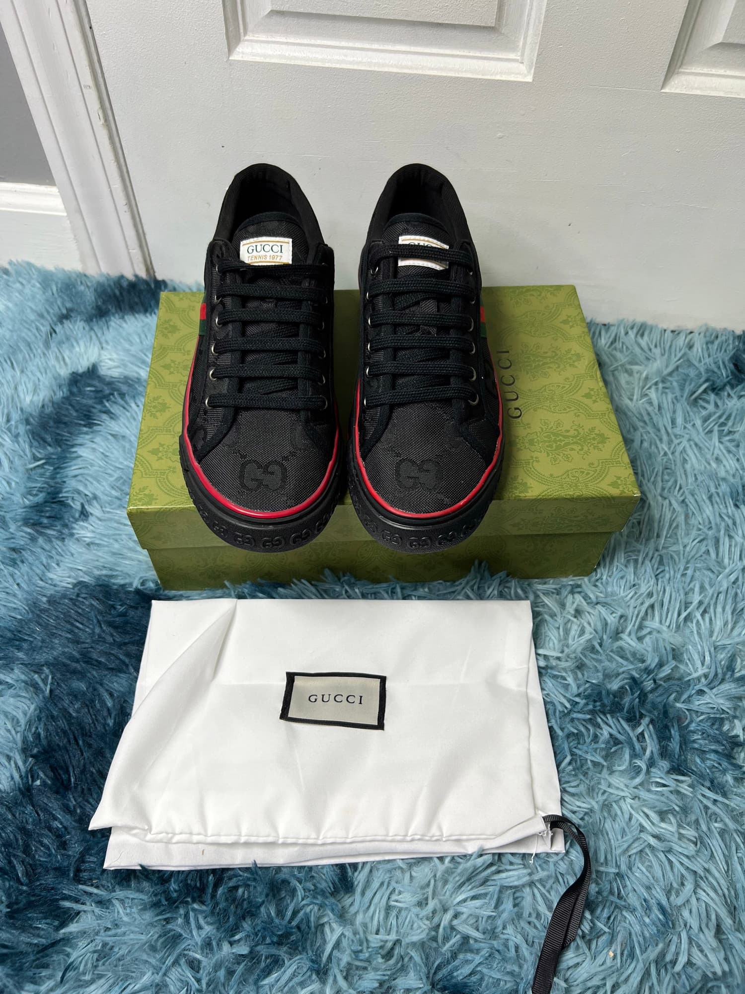 GUCCI SHOES