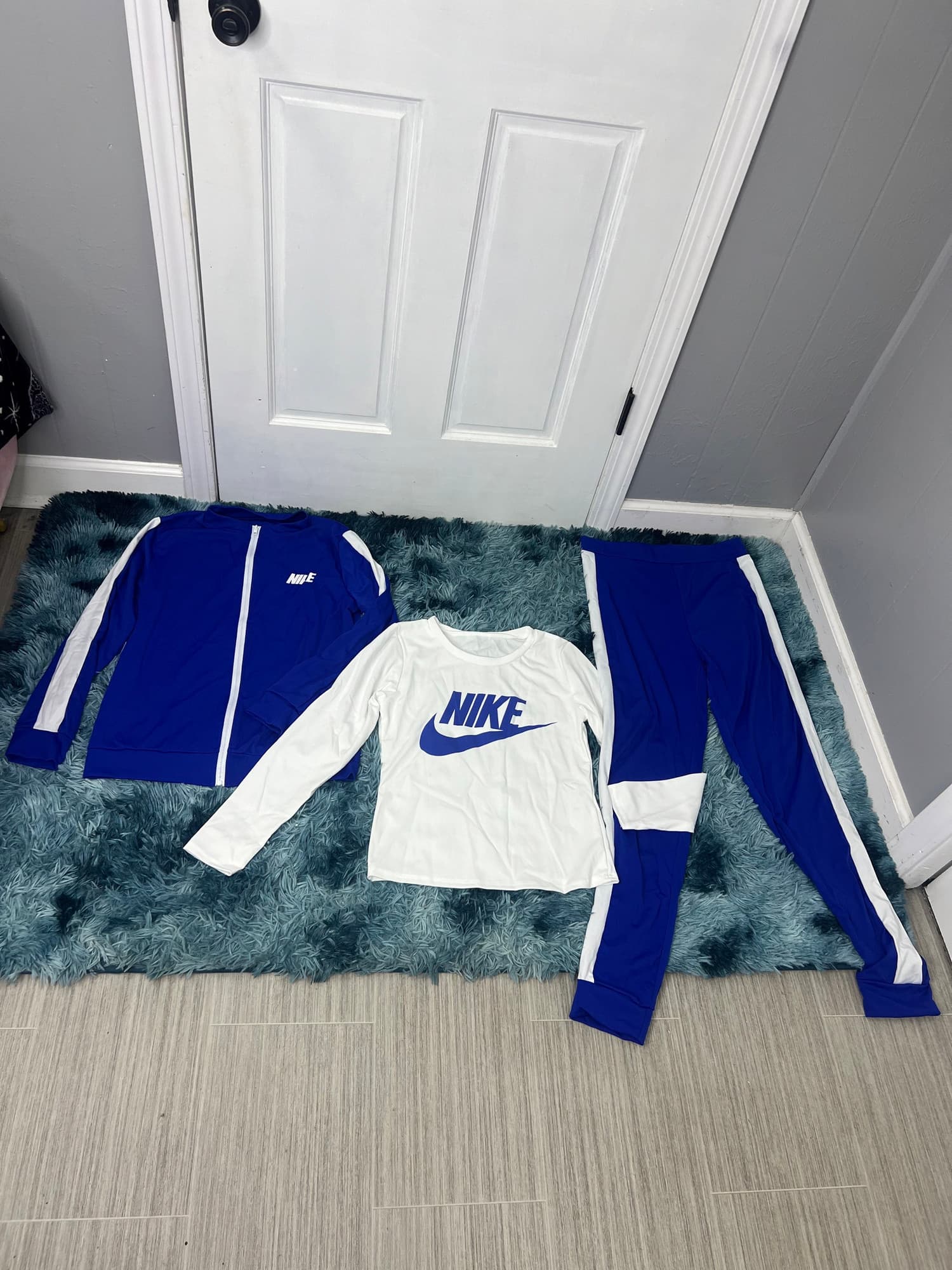 WOMEN NIKE SET